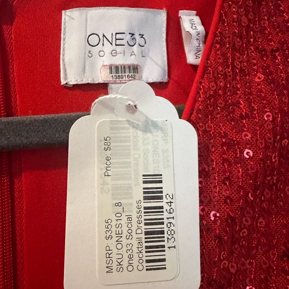 One33 Social Red Sequin Drape Dress Sz 8 - Picture 5 of 11